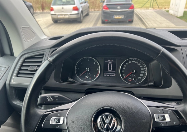 Volkswagen Caravelle cena 170000 przebieg: 137506, rok produkcji 2018 z Katowice małe 172